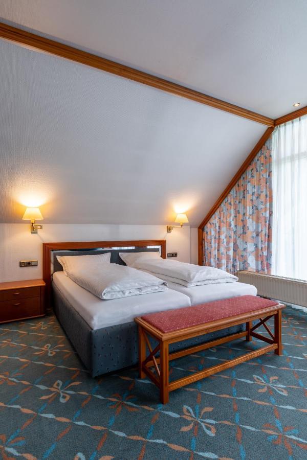 Hotel Wittekindsquelle Bad Oeynhausen Buitenkant foto